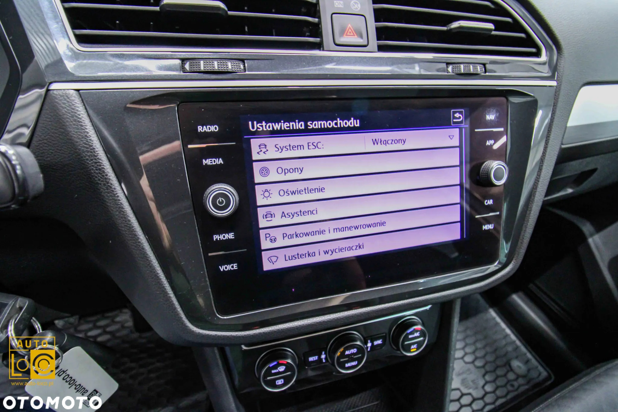 Volkswagen Tiguan 1.5 TSI ACT OPF Comfortline - 24