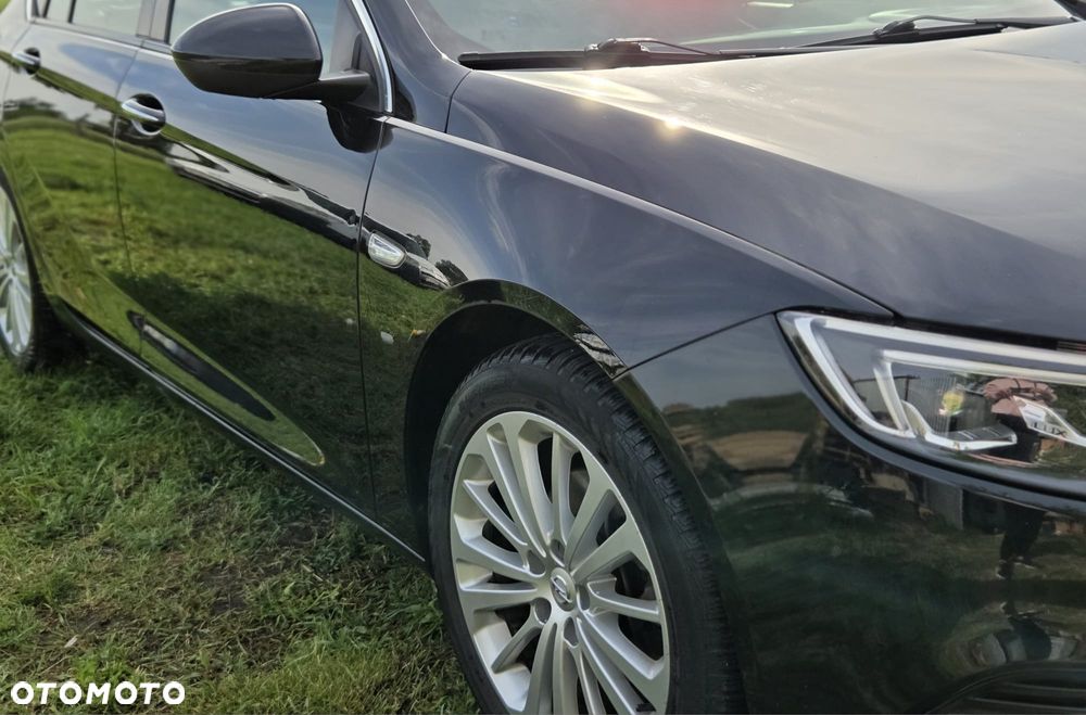 Opel Insignia - 22
