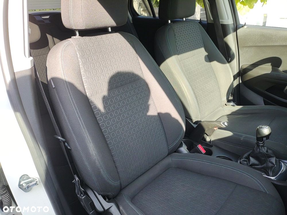 Chevrolet Trax 1.6 LS - 18