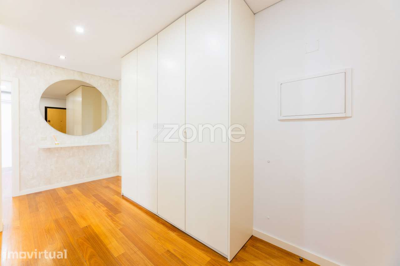Apartamento T2 com 122m2 em Lamaçães - Braga - Grande imagem: 2/26