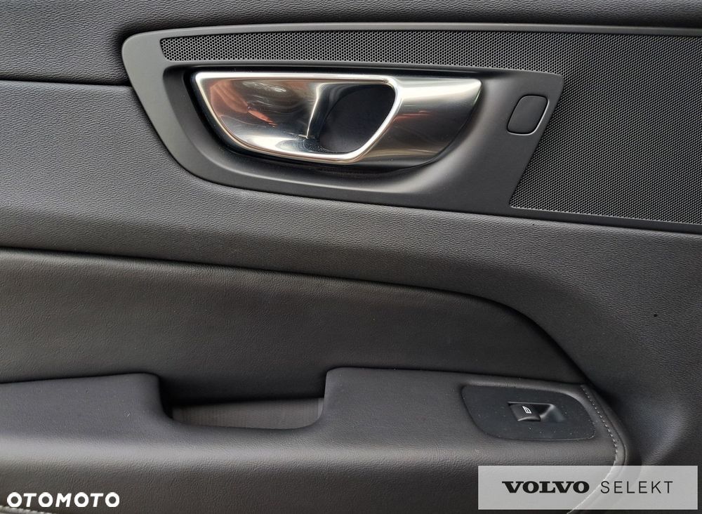 Volvo XC 60 - 29