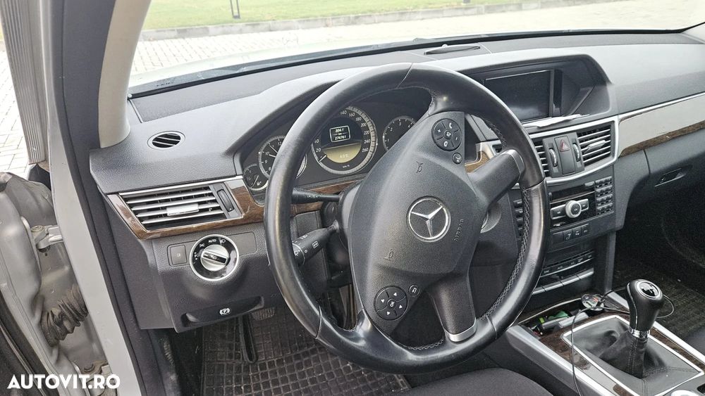 Mercedes-Benz E 250 CDI BlueEfficiency - 3