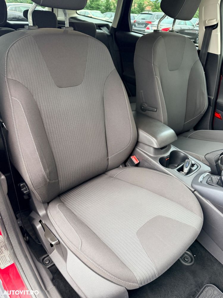 Ford Focus Turnier 1.6 TDCi DPF Start-Stopp-System Champions Edition - 17