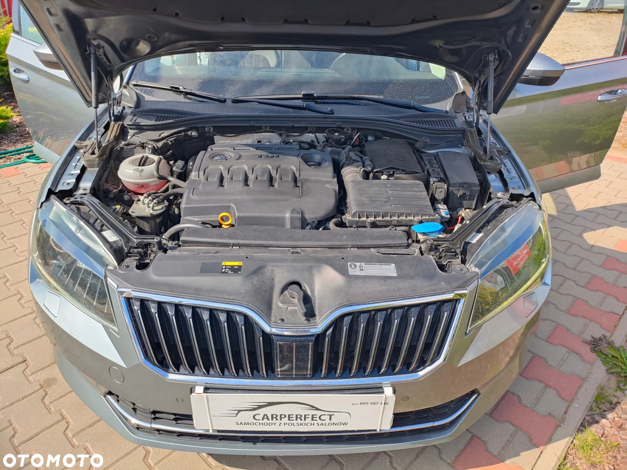 Skoda Superb 2.0 TDI DSG Premium Edition - 30