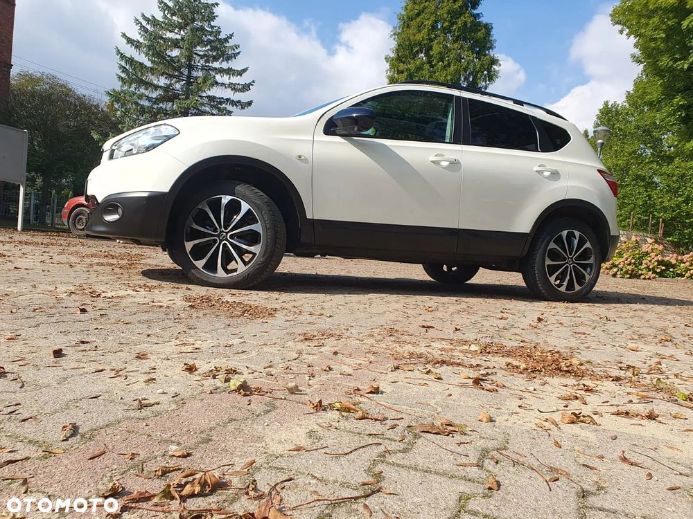 Nissan Qashqai 1.6 360 - 28