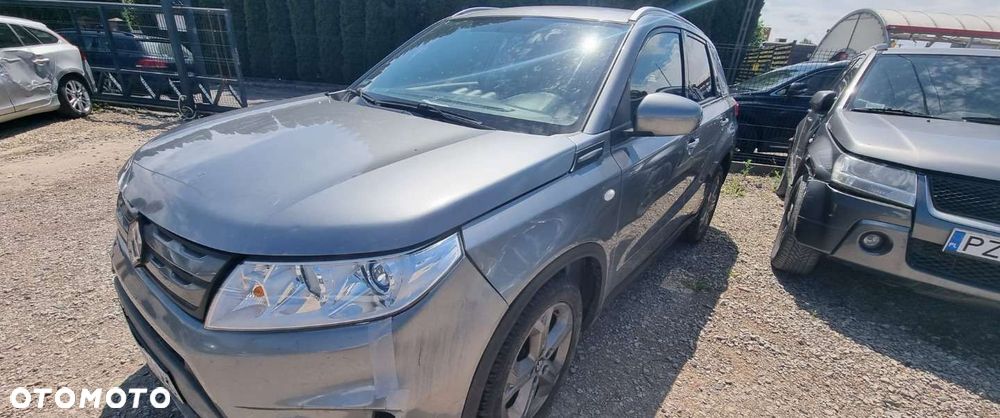 Suzuki Vitara - 3
