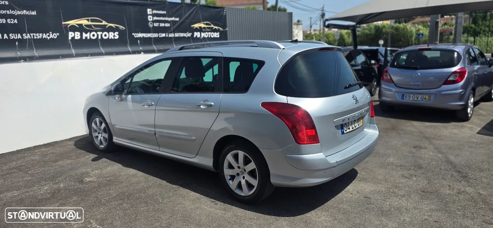 Peugeot 308 SW 1.6 HDi Premium - 21