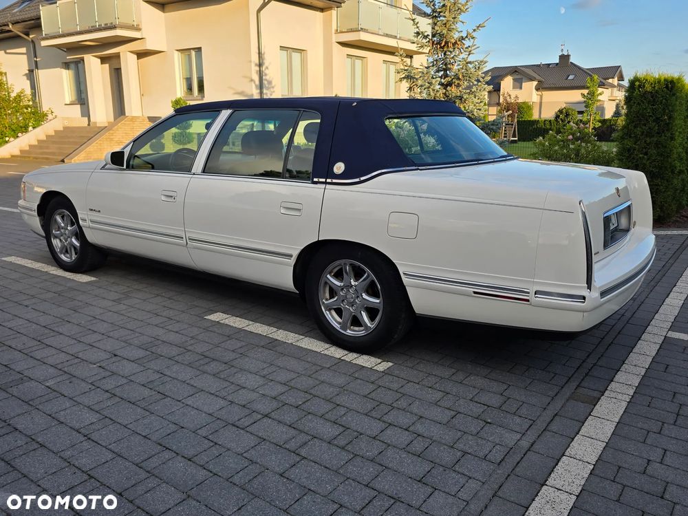 Cadillac Deville 4.6 Concours - 11