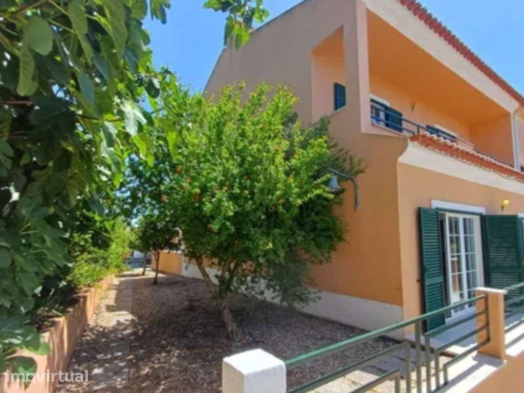 Moradia T4 com Piscina na Quinta da Serralheira - Setúbal - Grande imagem: 3/20