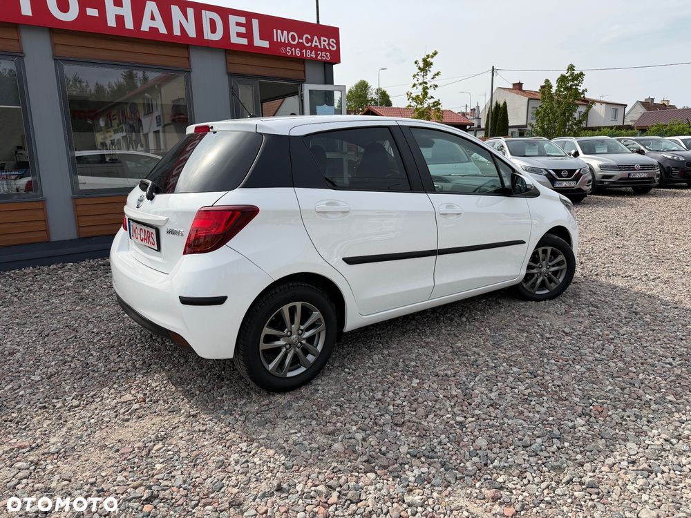 Toyota Yaris - 7