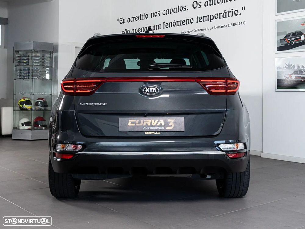 Kia Sportage - 4