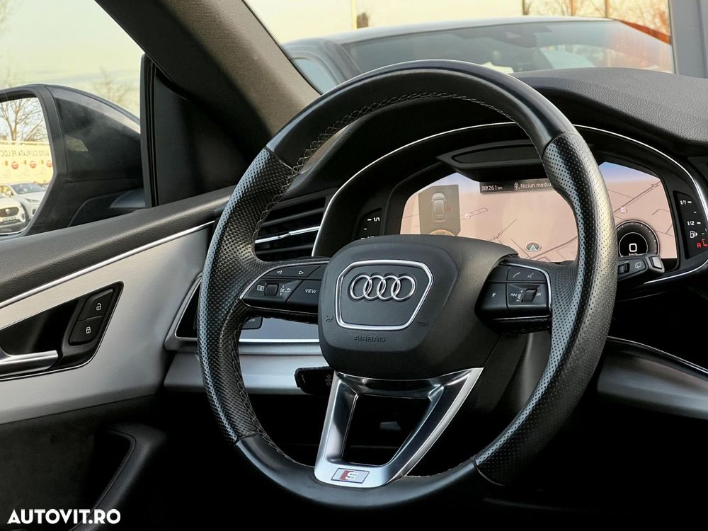 Audi Q8 55 TFSIe quattro tiptronic - 10