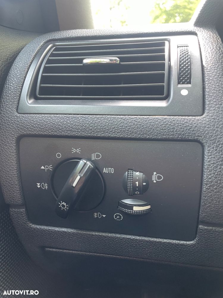 Ford Mondeo Wagon 2.0TDCi Trend - 8