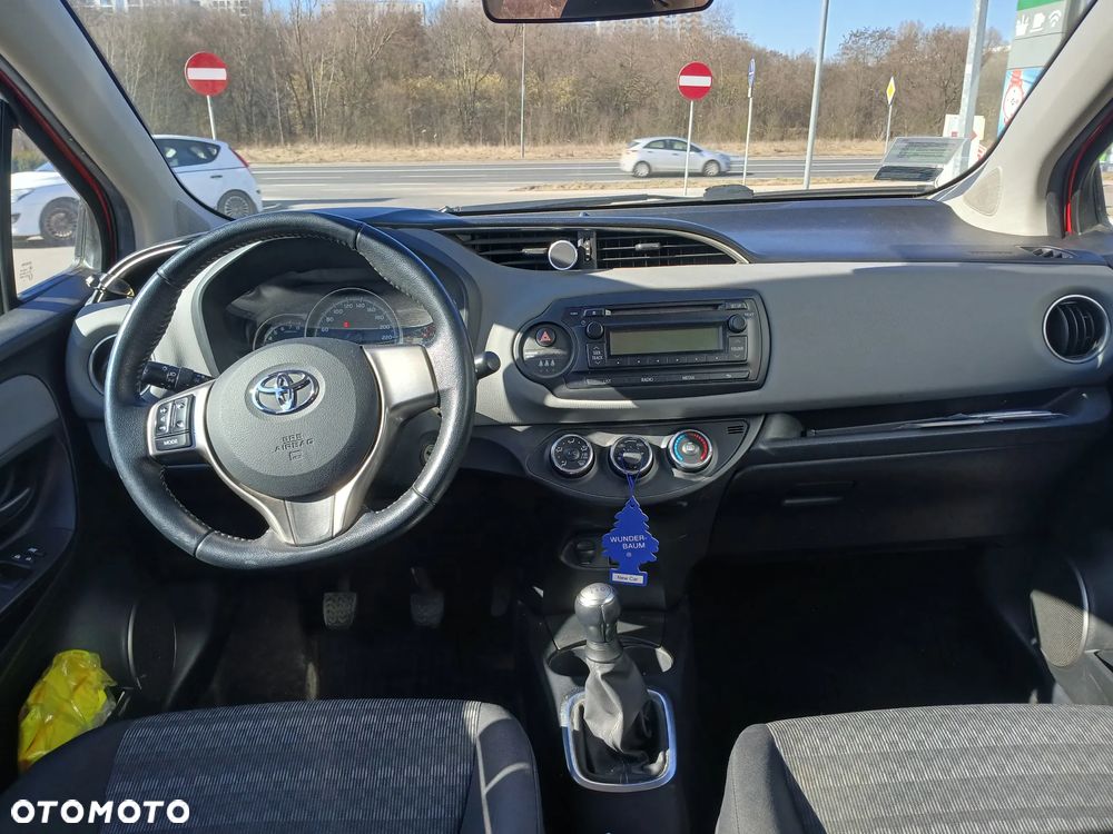 Toyota Yaris 1.0 Active EU6 - 6