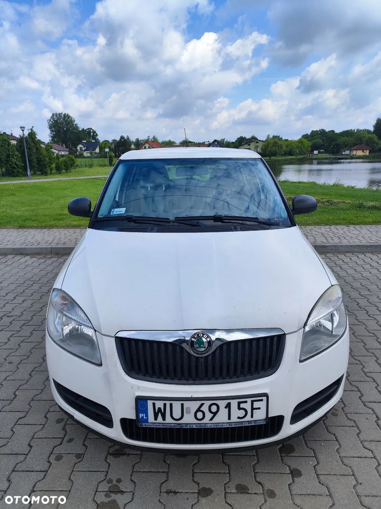 Skoda Fabia - 10