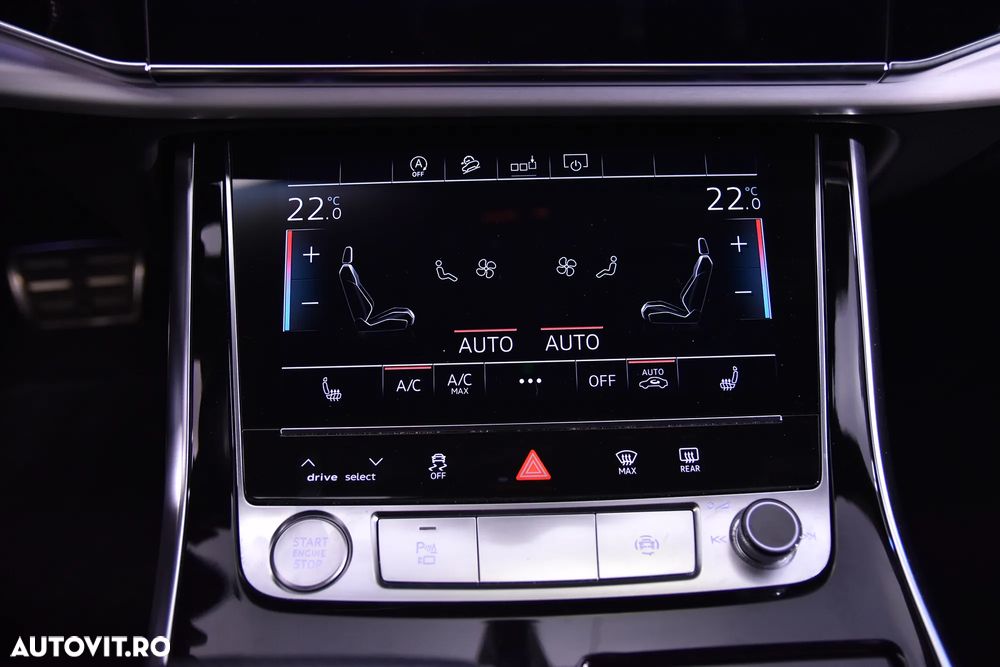 Audi Q8 SUV TFSI quattro 250 kW tiptronic S line business - 17