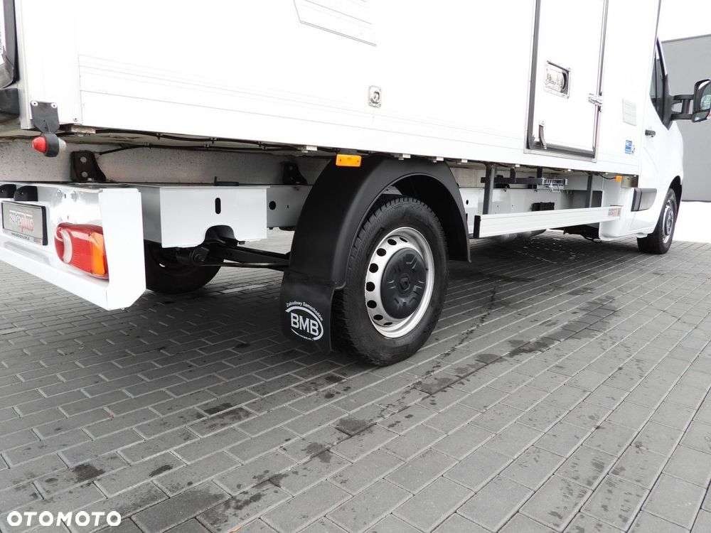 Renault MASTER CHŁODNIA KONTENER 0*C LEDY KLIMATYZACJA  165KM - 19