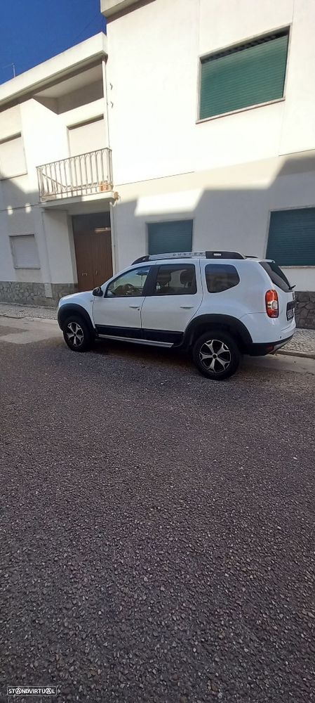 Dacia Duster 1.2 TCe SL Explorer - 1