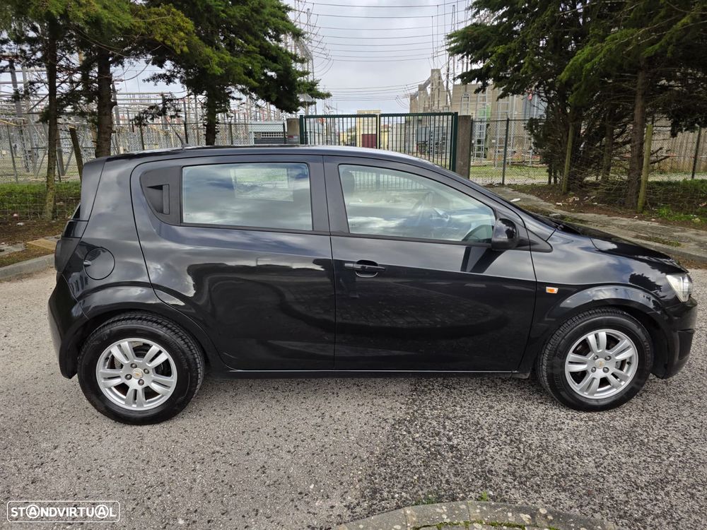 Chevrolet Aveo 1.2 LTZ - 10