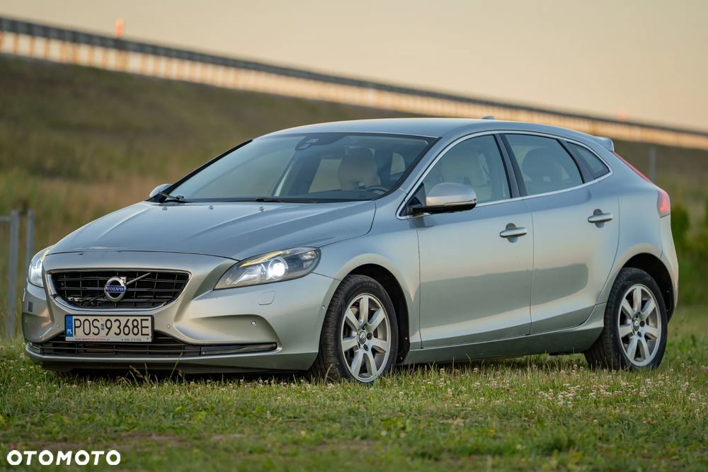 Volvo V40 - 17