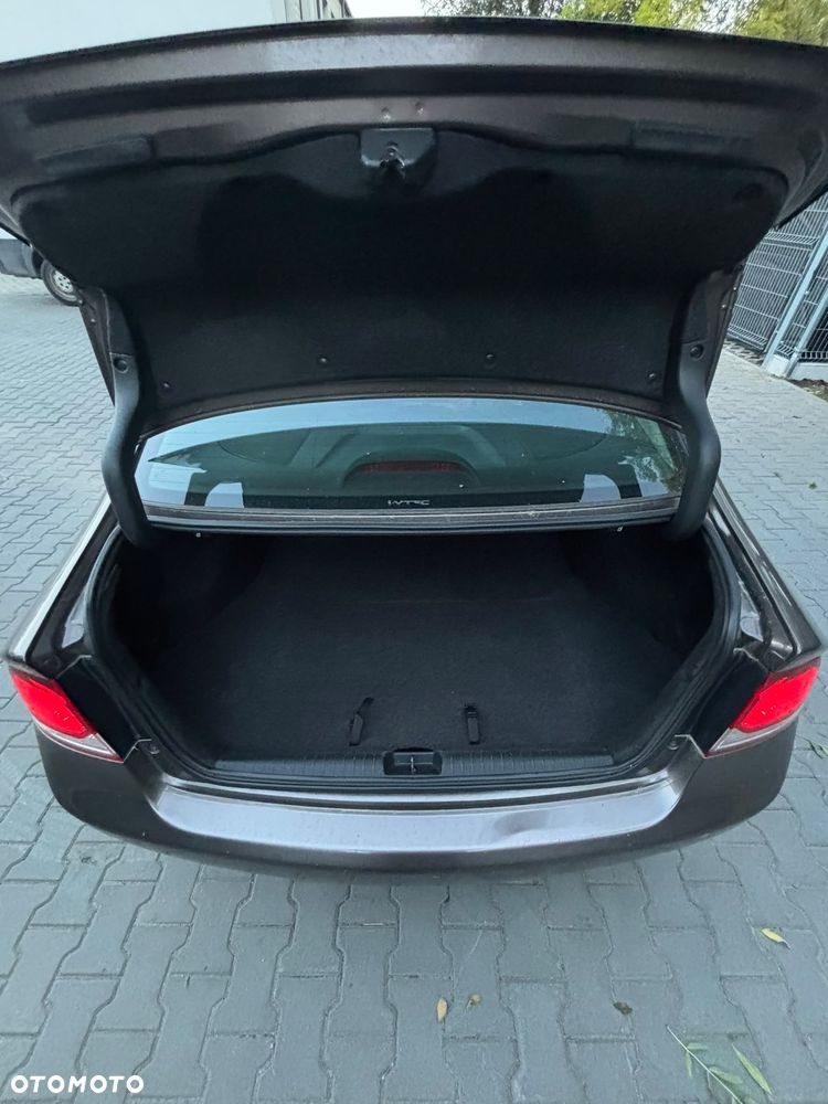 Honda Civic 1.8 Comfort - 23