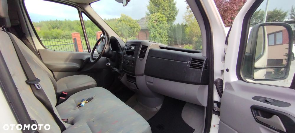 Volkswagen Crafter - 13