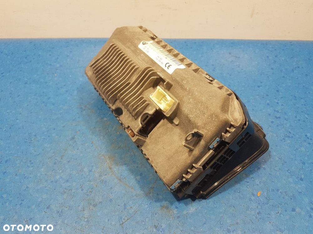 BMW E65 WYŚWIETLACZ RADIA NAWIGACJI 6923811 - 9
