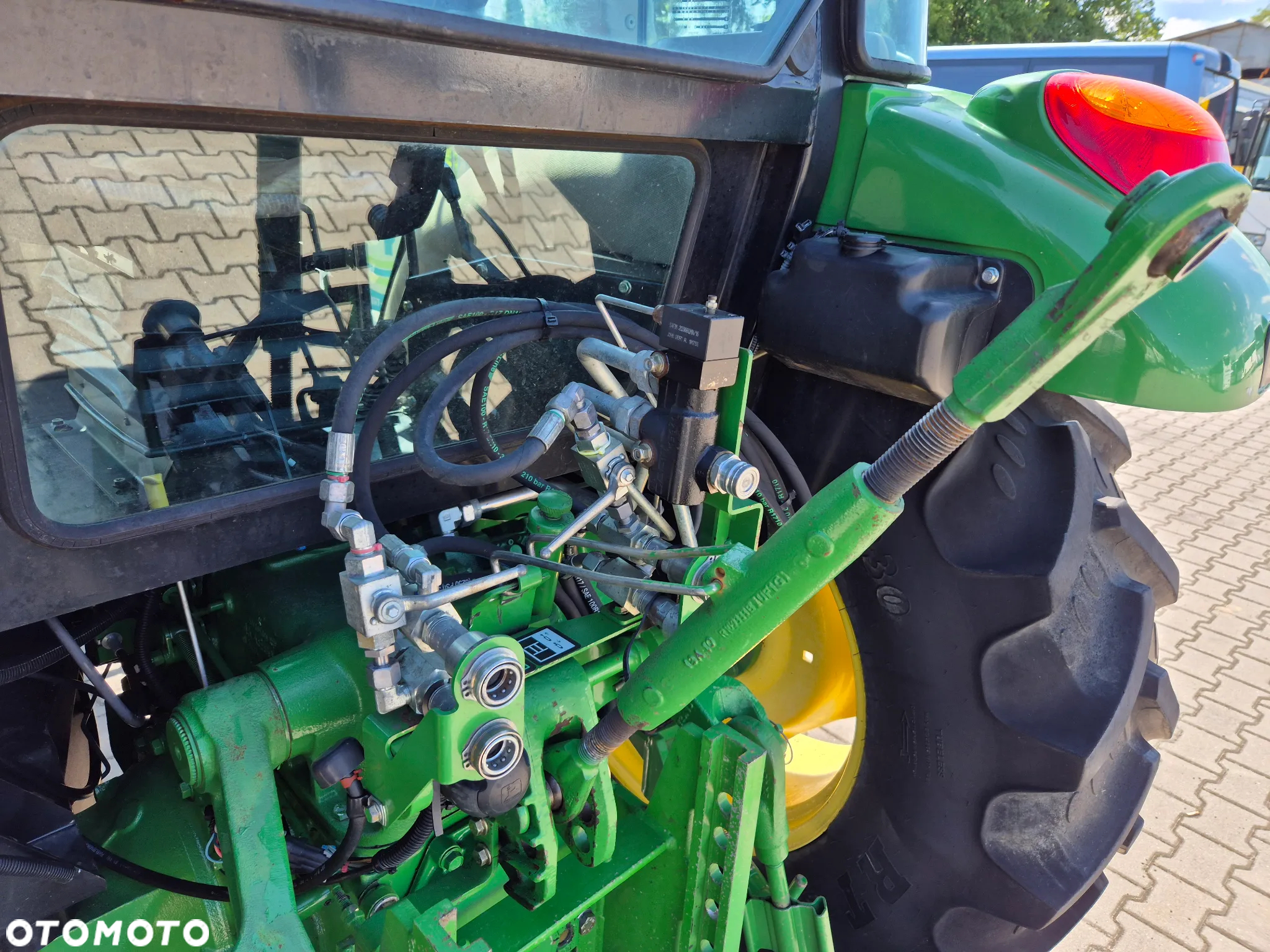 John Deere 5083 E / SPROWADZONY / 1734 MTH / KLIMATYZACJA - 11