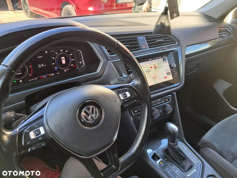 Volkswagen Tiguan Allspace - 35