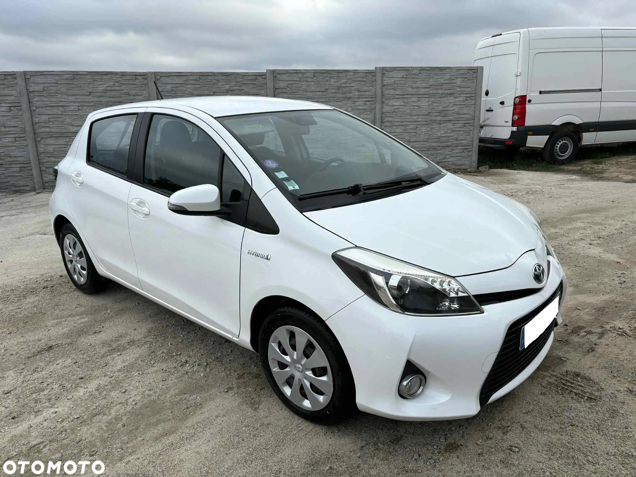 Toyota Yaris Hybrid 1.5 VVT-i - 2