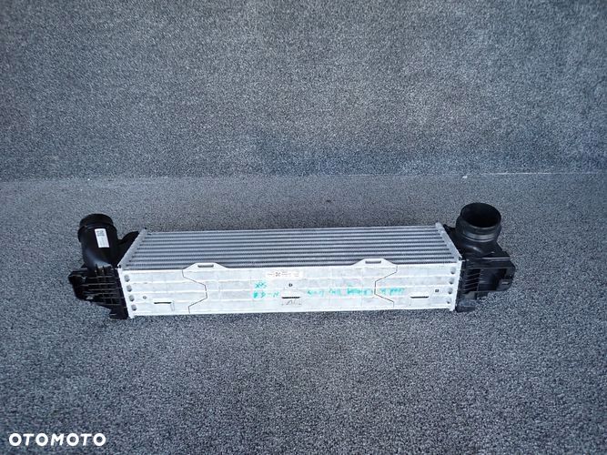 BMW G11 G12 7 G30 G31 5 intercooler - 1