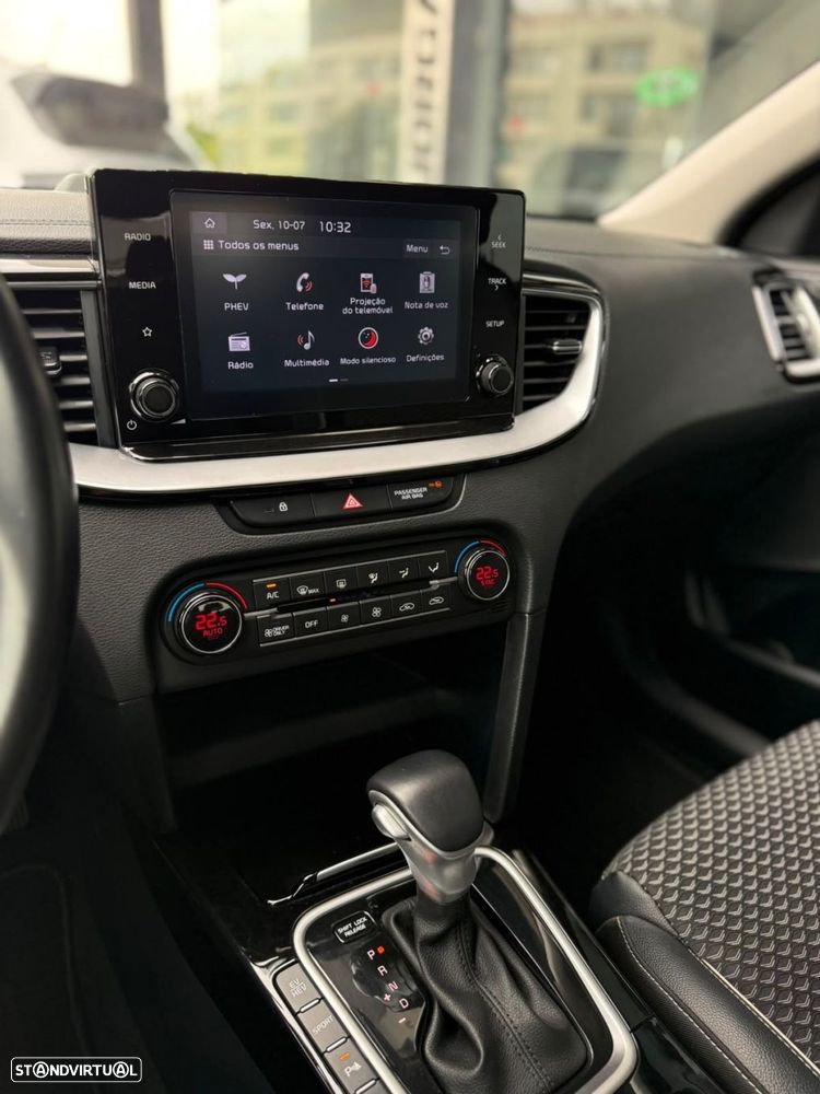 Kia XCeed 1.6 GDi PHEV Tech - 21