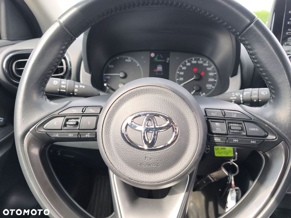 Toyota Yaris Hybrid 1.5 Comfort - 16