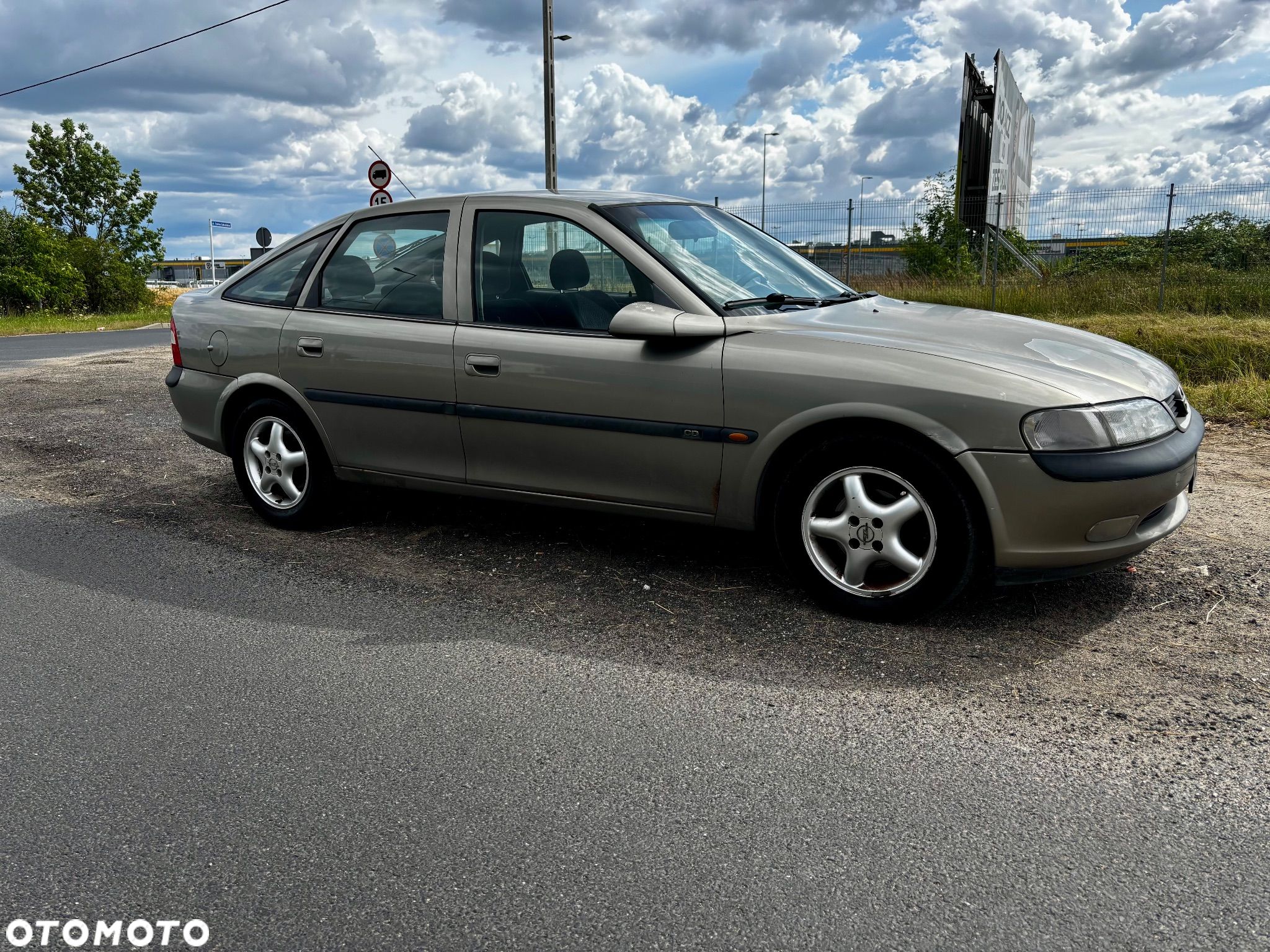 Opel Vectra - 1