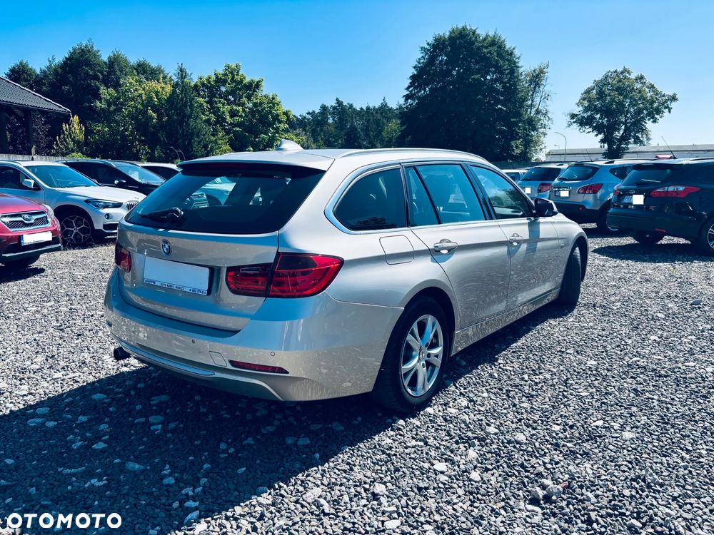 BMW Seria 3 320d - 4
