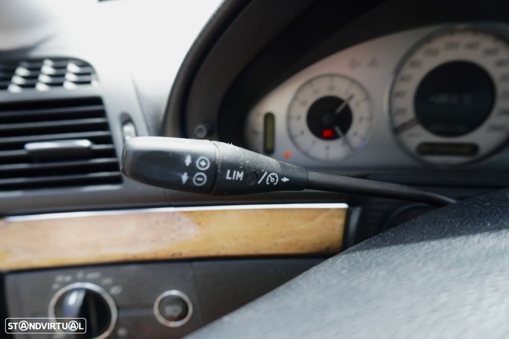Mercedes-Benz E 320 CDi Avantgarde - 31