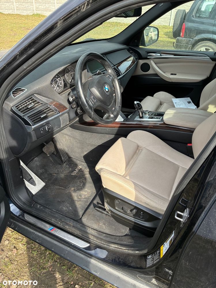 BMW X5 xDrive50i - 10