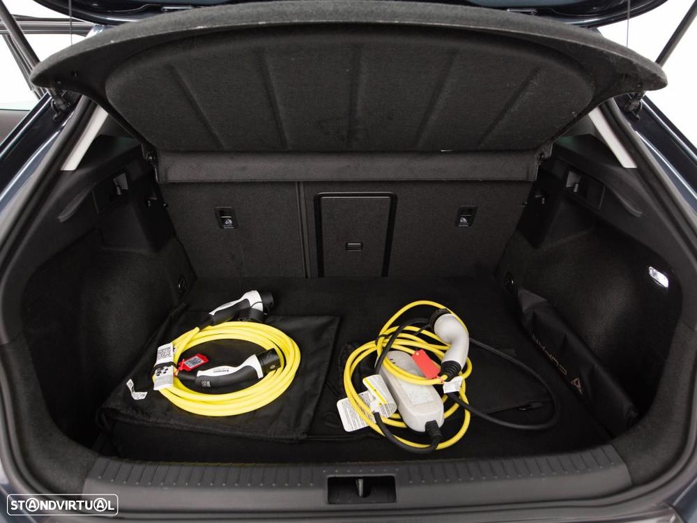 Cupra Formentor 1.4 e-Hybrid Base DSG - 12