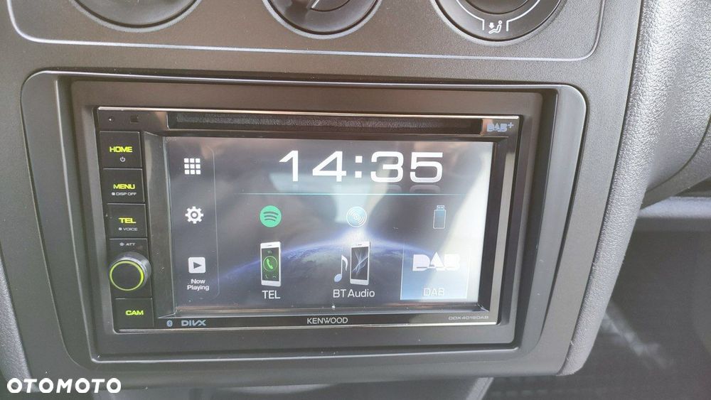 Volkswagen Caddy - 34