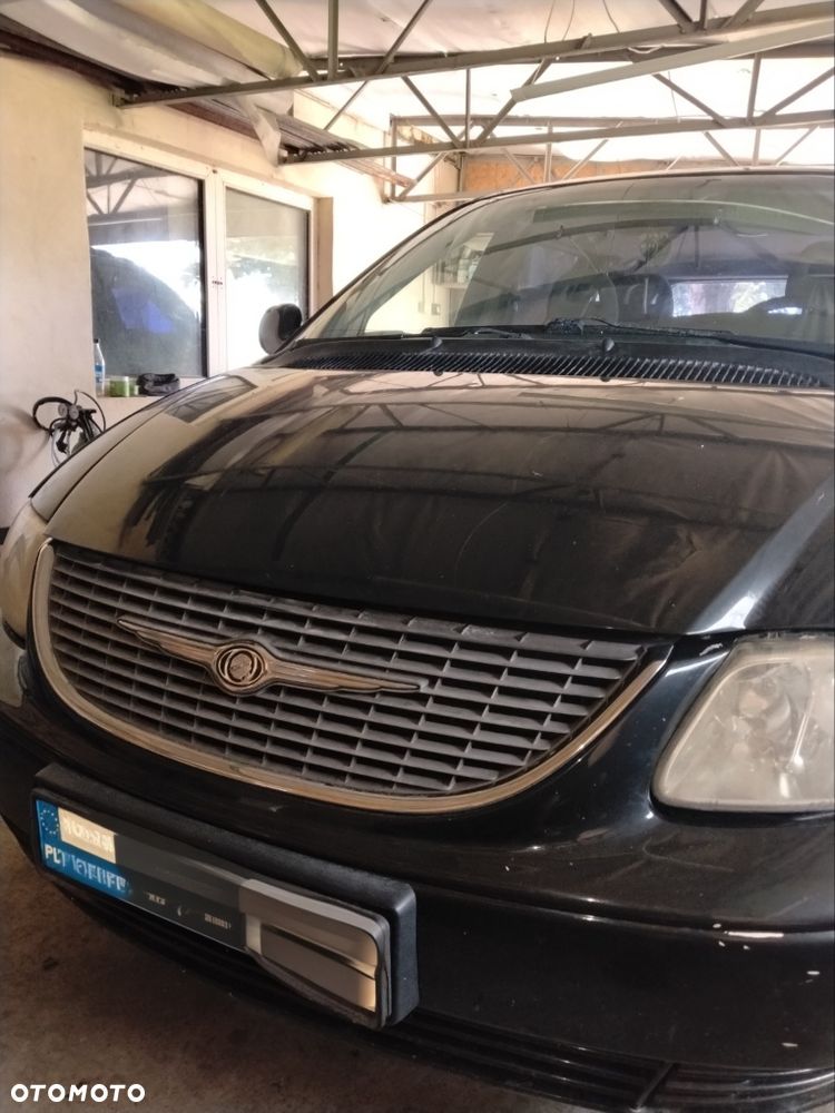 Chrysler Grand Voyager - 1