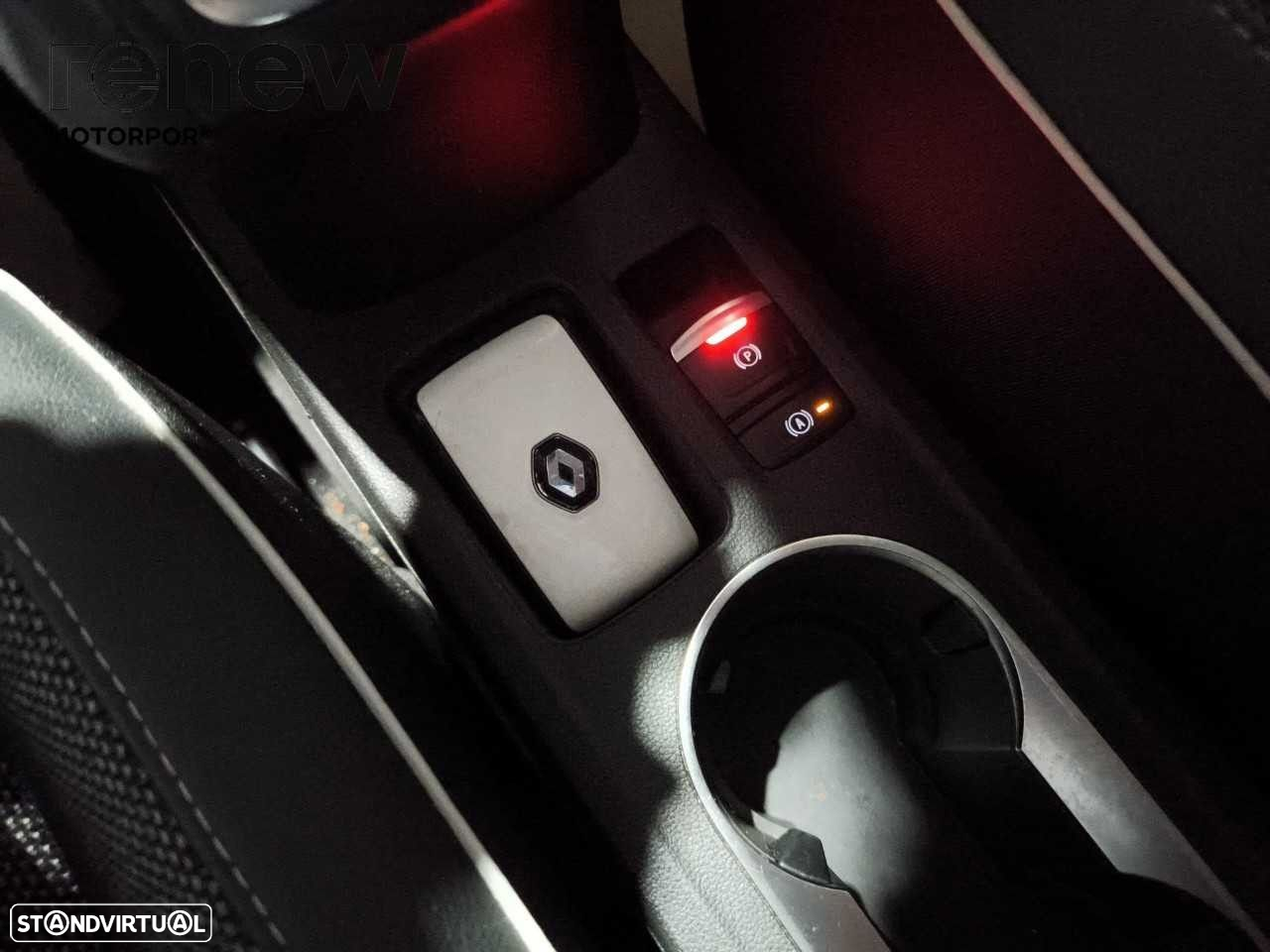 Renault Captur - 29