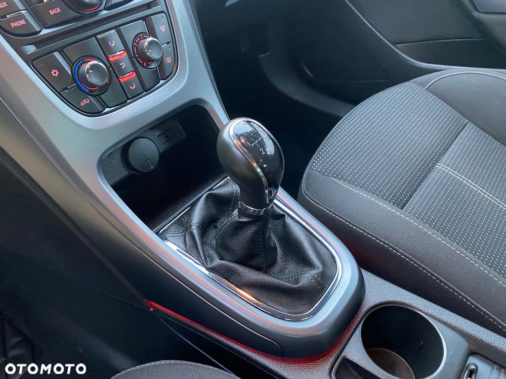 Opel Astra GTC 1.4 Turbo ecoFLEX Start/Stop Innovation - 20