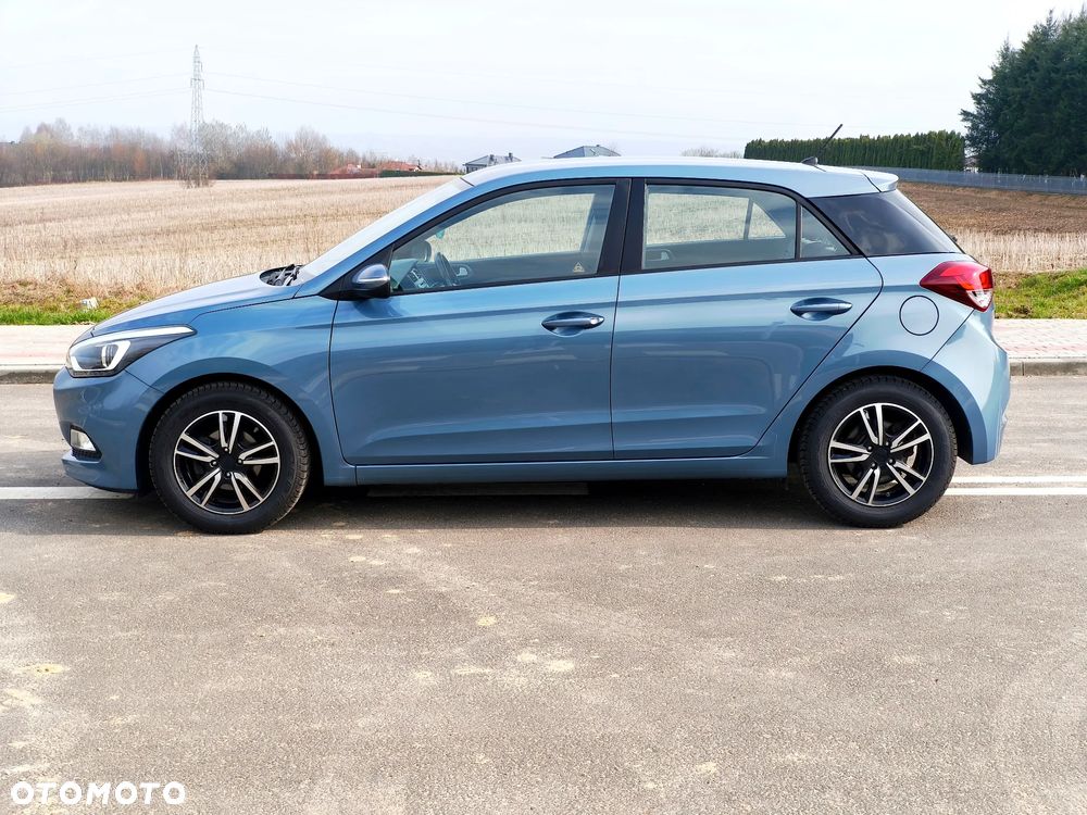 Hyundai i20 1.4 Trend - 4