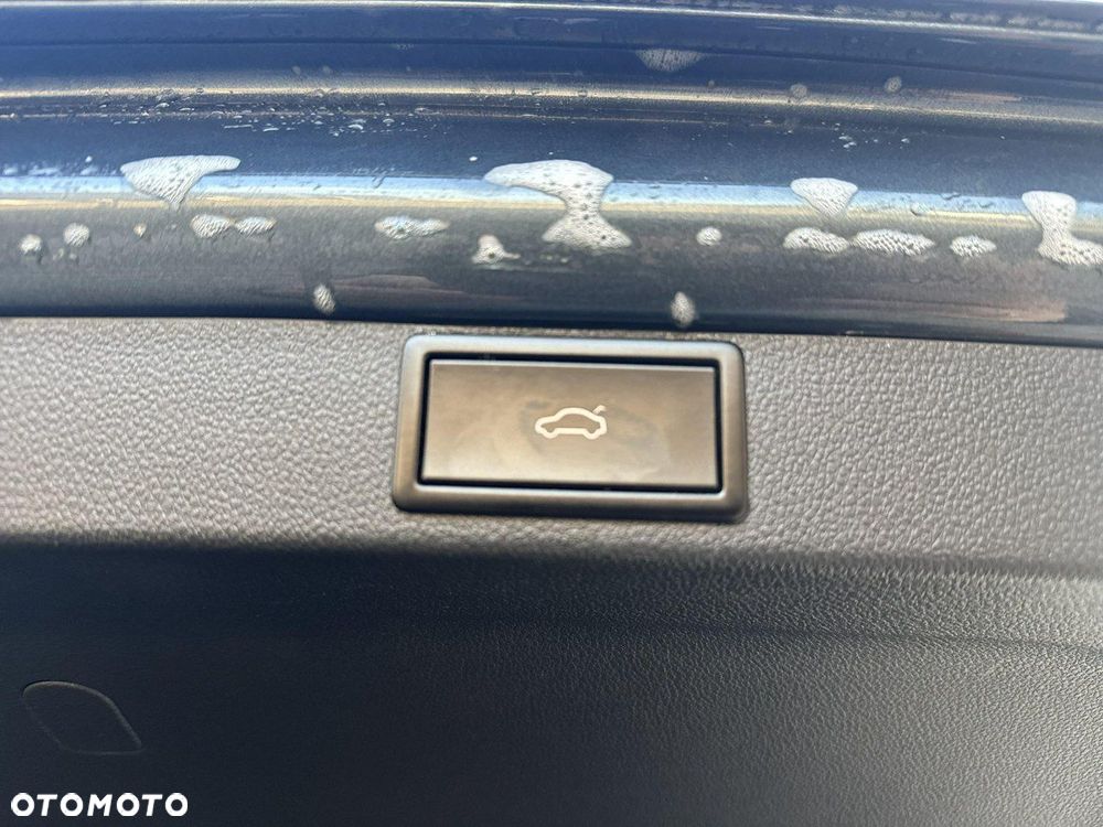 Skoda Octavia 2.0 TDI SCR Ambition DSG - 17