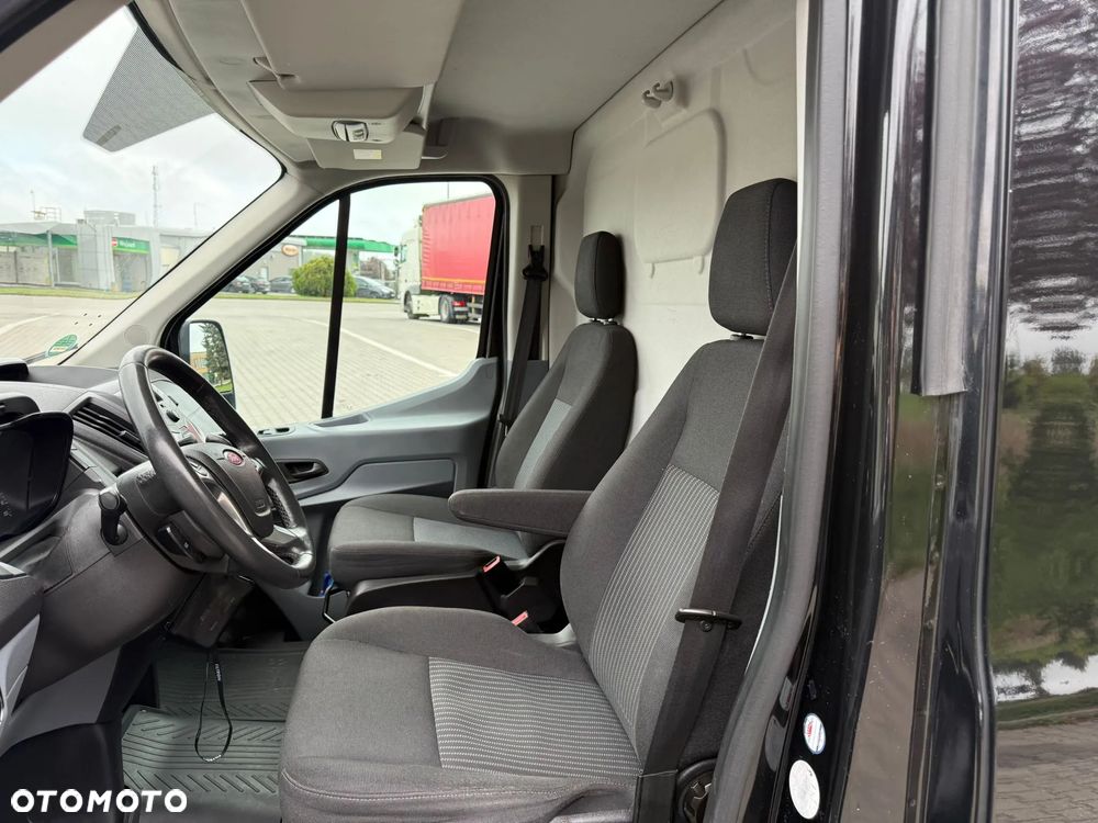 Ford Transit - 7