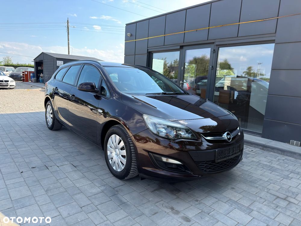 Opel Astra 1.4 T Cosmo - 14