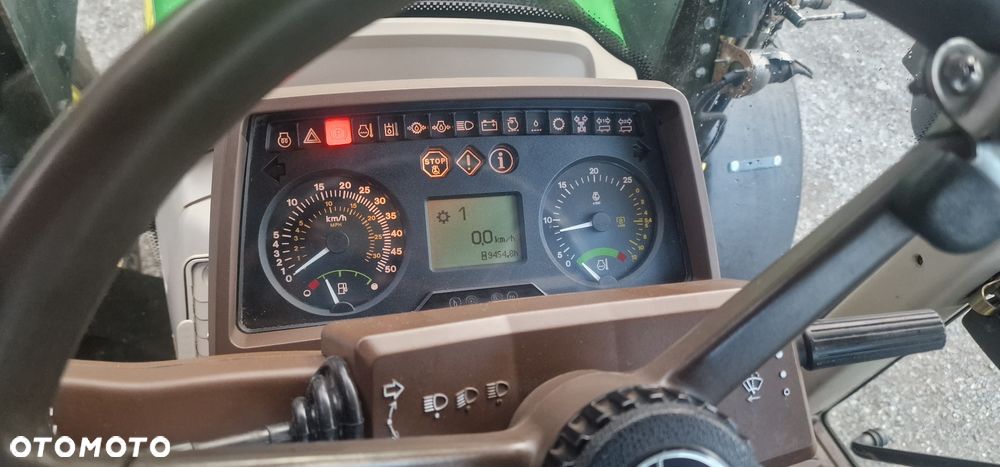 John Deere 6220 - 18