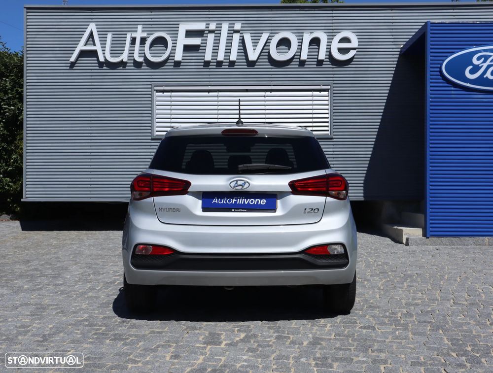 Hyundai i20 - 15