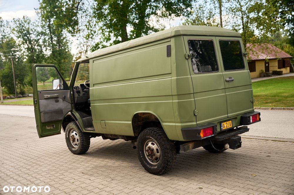 Iveco Daily - 18