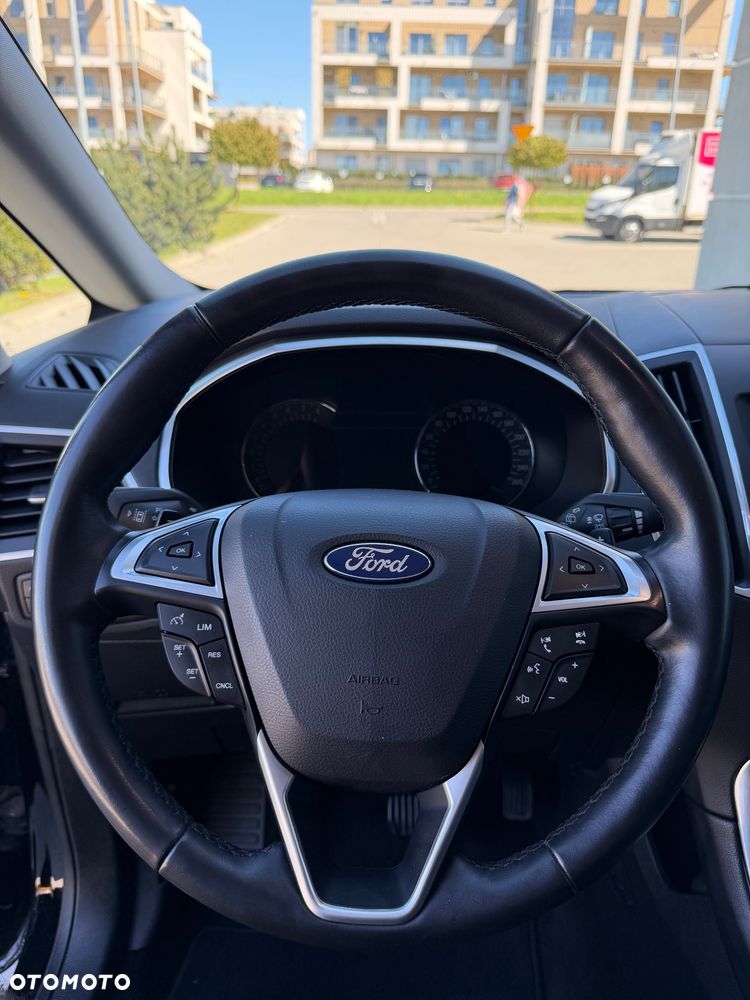 Ford S-Max 2.0 EcoBoost Titanium - 19